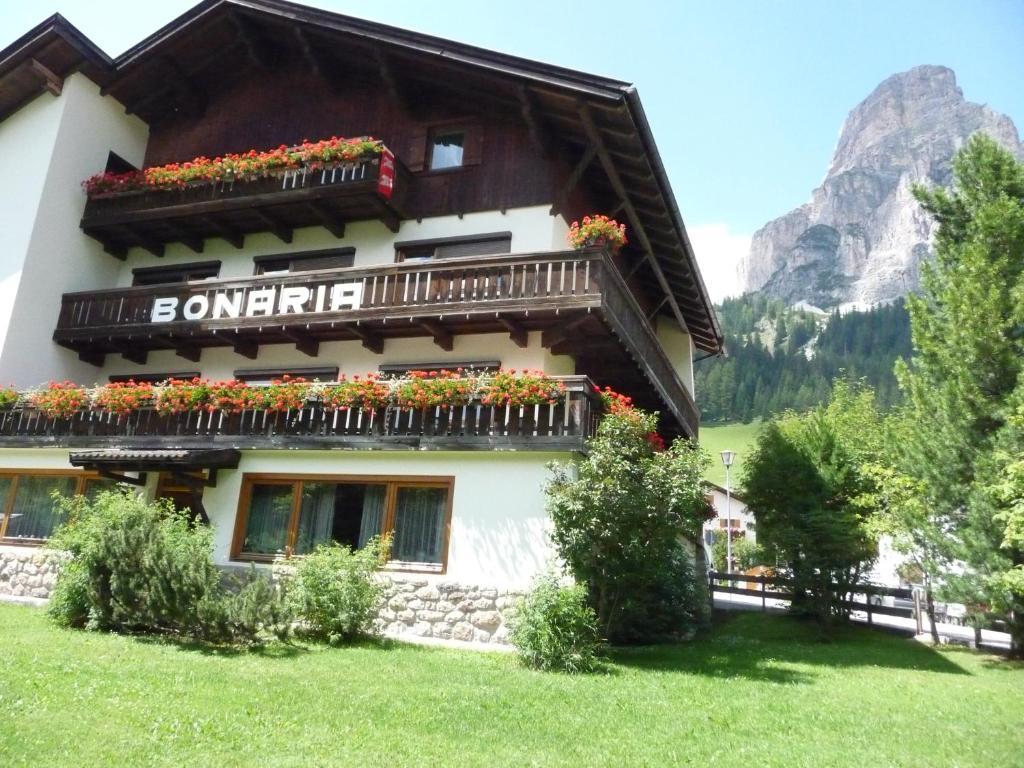 Aparthotel Garni Bonaria Kurfar Exterior foto